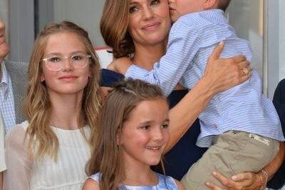 Jennifer Garner, 51, is showing off her boyfriend, try not to gasp when you see him… and you better sit down, because you might recognize him!